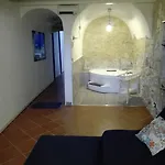 Giumbabulla Luxury House