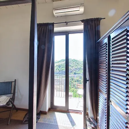 Giumbabulla Luxury House 3*