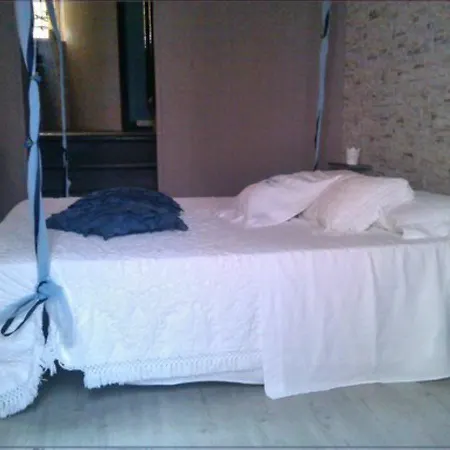 Giumbabulla Luxury House Bed and breakfast 3*