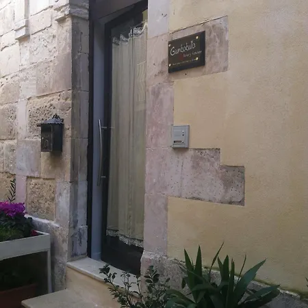 Giumbabulla Luxury House 3*
