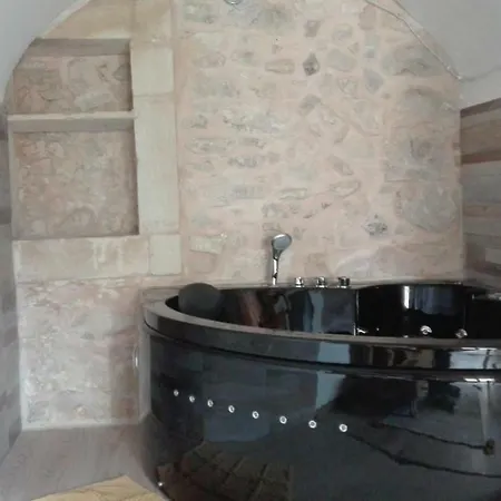 Bed & Breakfast Giumbabulla Luxury House